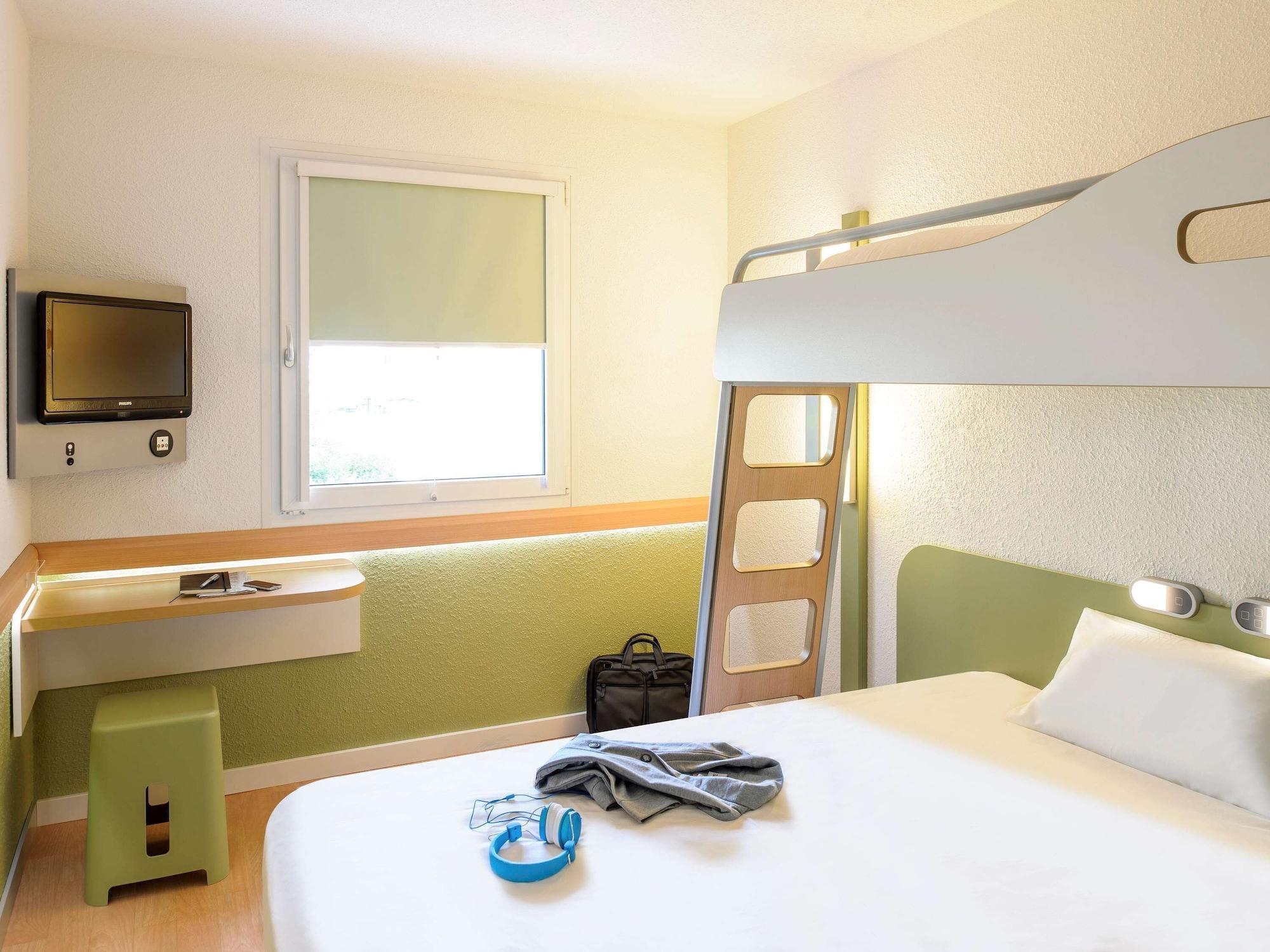 Ibis Budget Bergerac Exterior photo